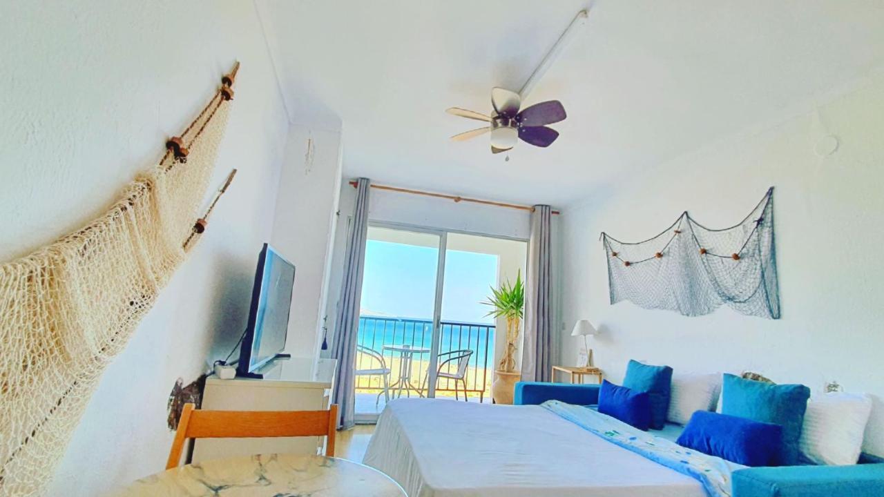 Cozy Beach-Front Studio With Amazing Sea View Empuriabrava Exteriér fotografie