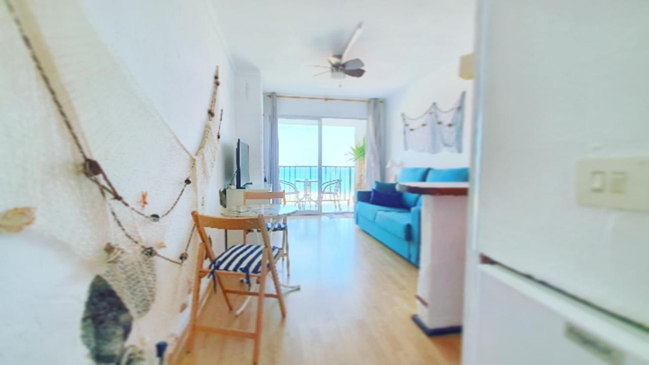 Cozy Beach-Front Studio With Amazing Sea View Empuriabrava Exteriér fotografie