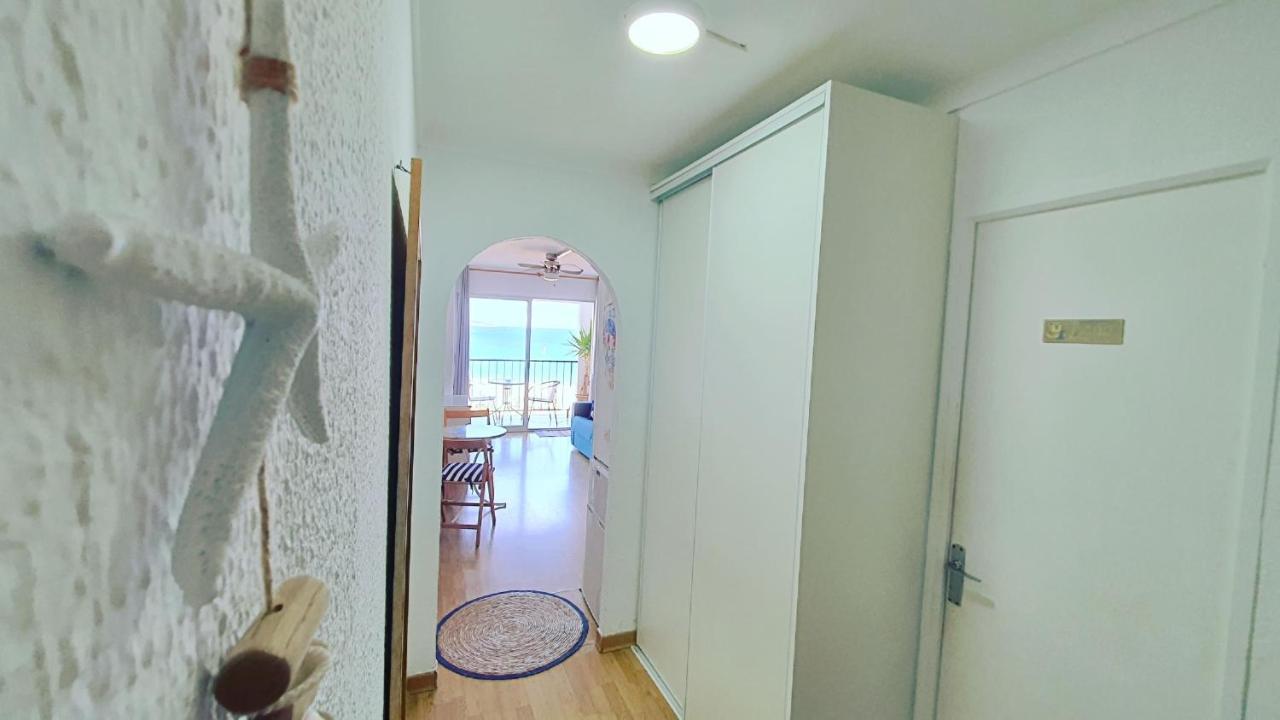 Cozy Beach-Front Studio With Amazing Sea View Empuriabrava Exteriér fotografie